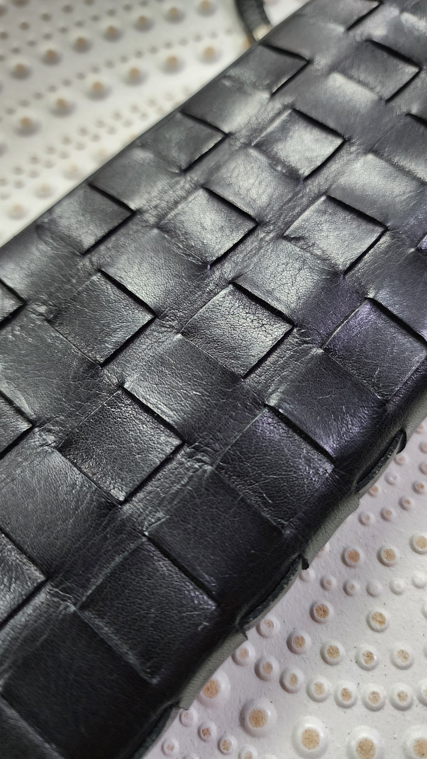 Leather purse- Black lrg Weave